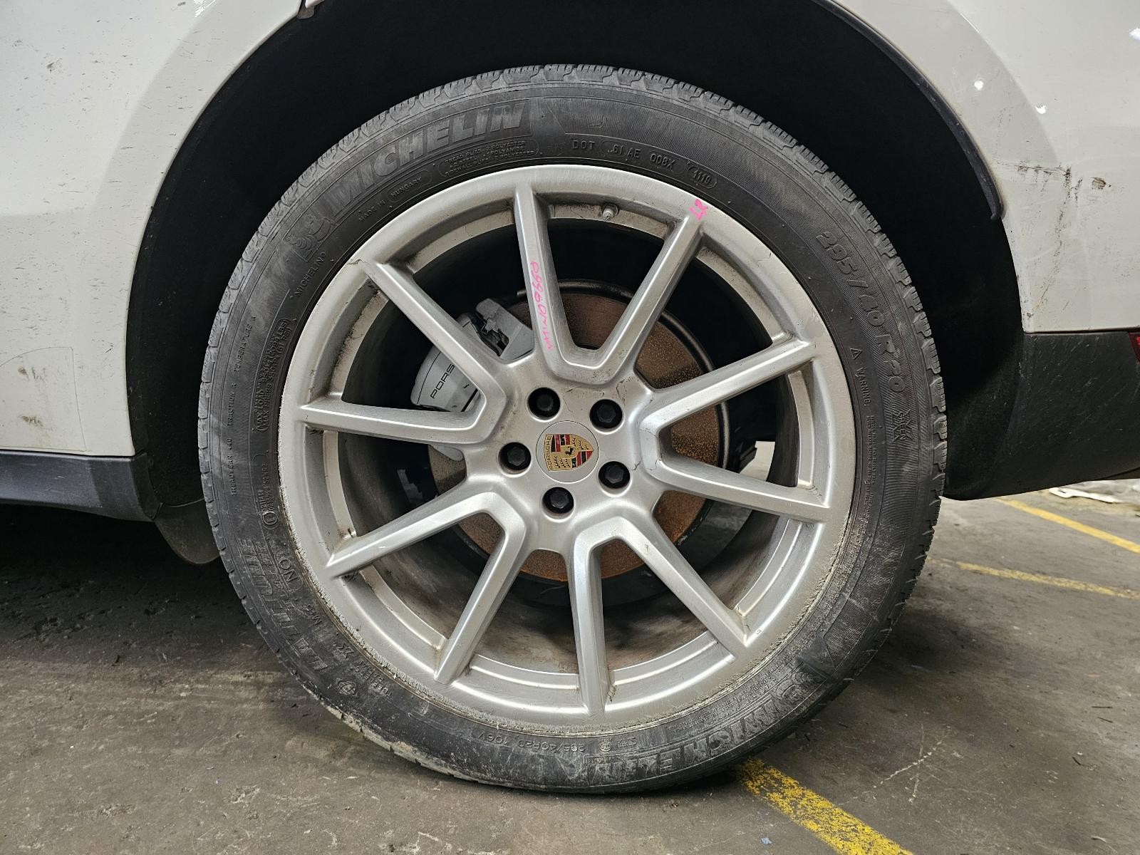 PORSCHE MACAN CALIPER LEFT REAR SILVER 95B 06/2014-2024 NMW09660
