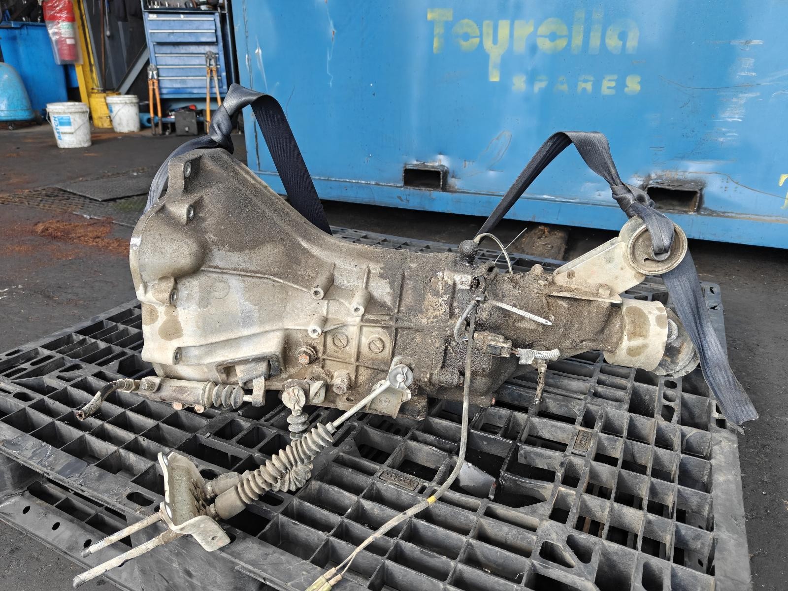 Mitsubishi L300 Manual Gearbox 2.4L Petrol, 2WD, SJ 09/1994-12/2013