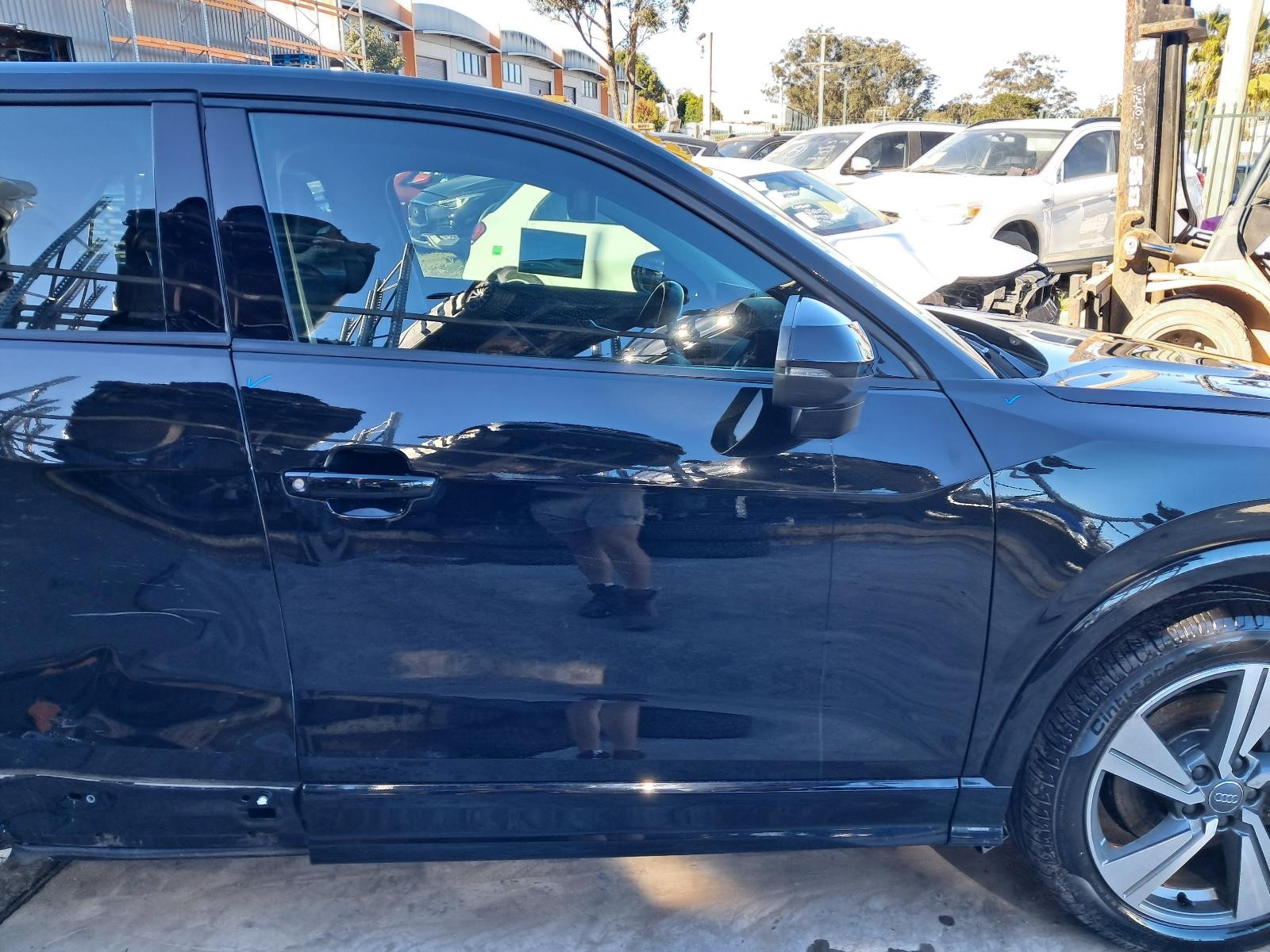 AUDI Q2 RIGHT FRONT DOOR GA, 10/16- 16 17 18 19 20 21 22 23 24 25 26