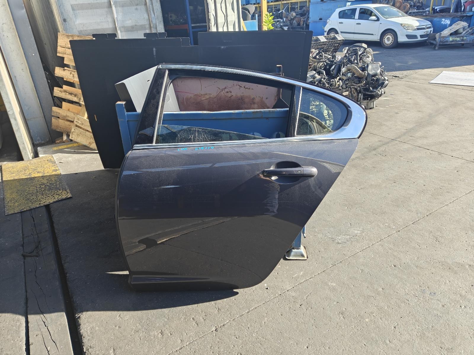 Jaguar XF Left Rear Door Shell X250 06/2008-05/2015