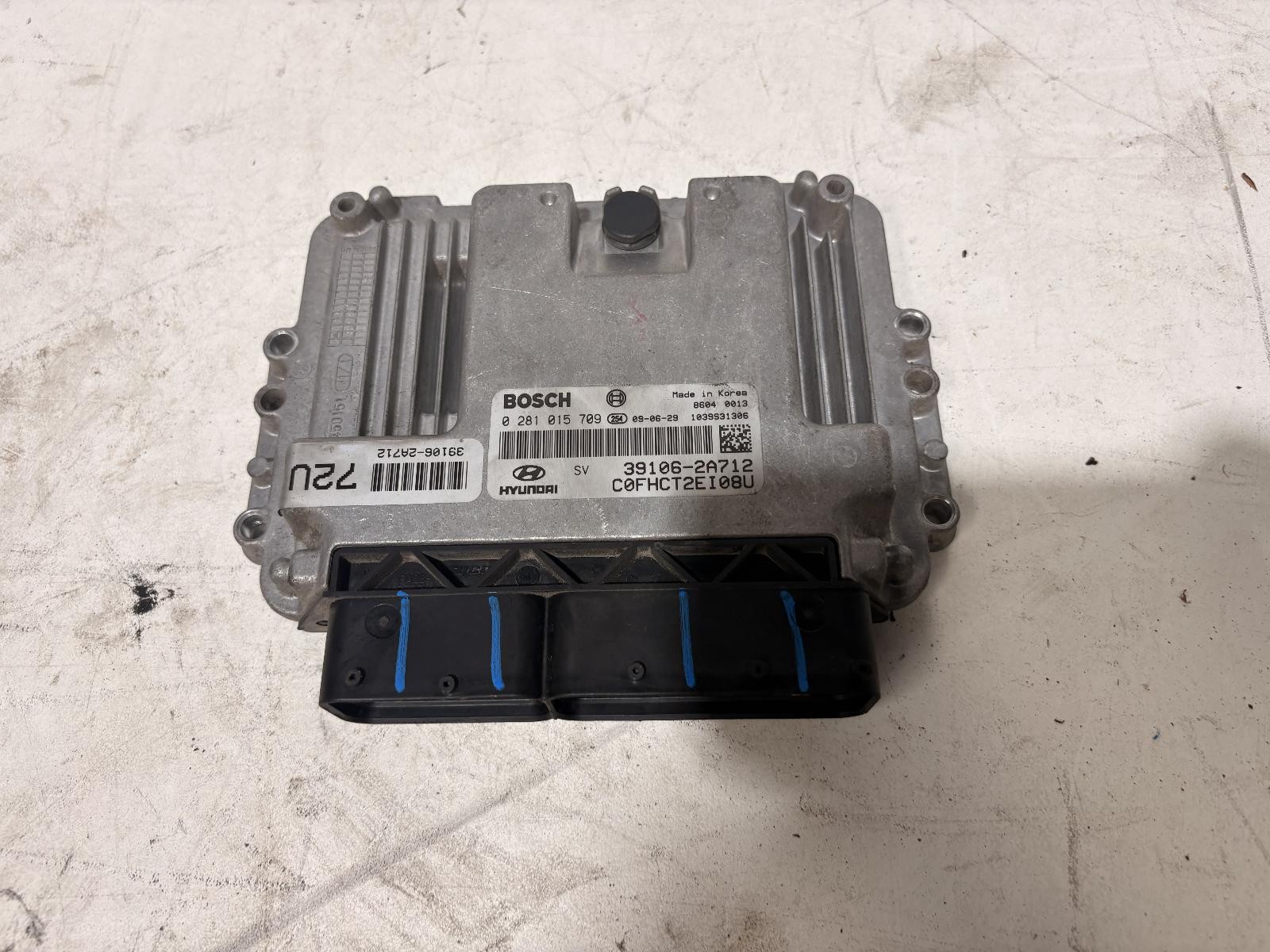 Hyundai I30 Engine ECU 1.6 Diesel P/N 391062A7 07/2008-02/2010