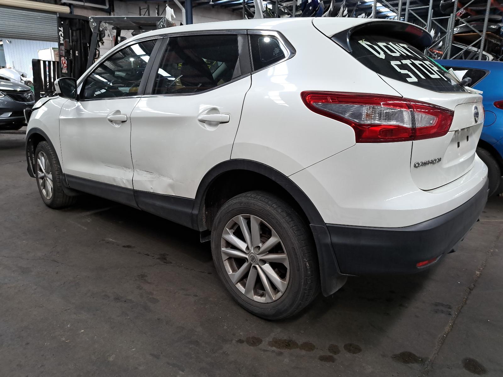 NISSAN QASHQAI J11 06/2014-07/2021 LEFT FRONT WINDOW REG/MOTOR