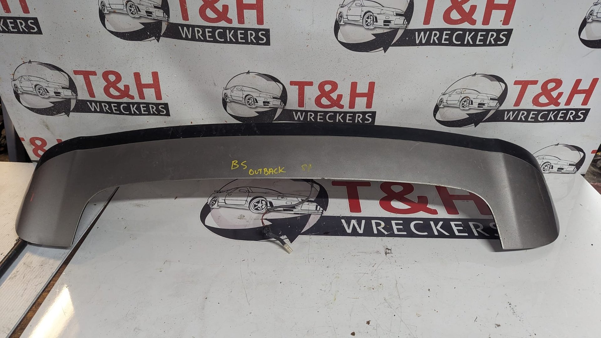 2016 Subaru Outback BS - Tailgate Spoiler
