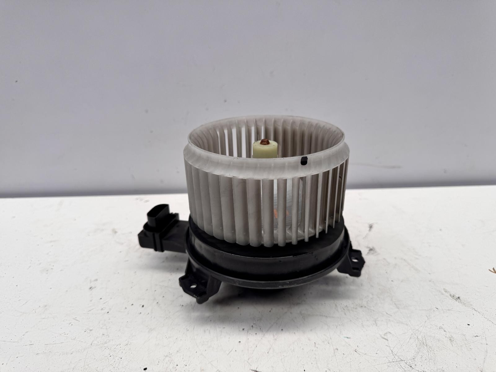 Mazda BT-50 Heater Fan Motor TF 07/2020-01/2023
