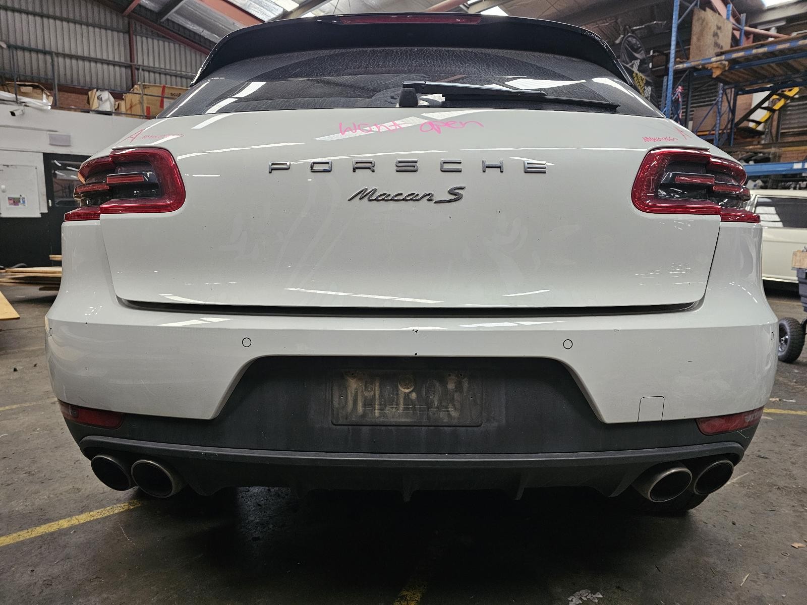 PORSCHE MACAN UNDER CAR-CATALYTIC CONVERTER 95B 06/2014-07/2018 NMW09660