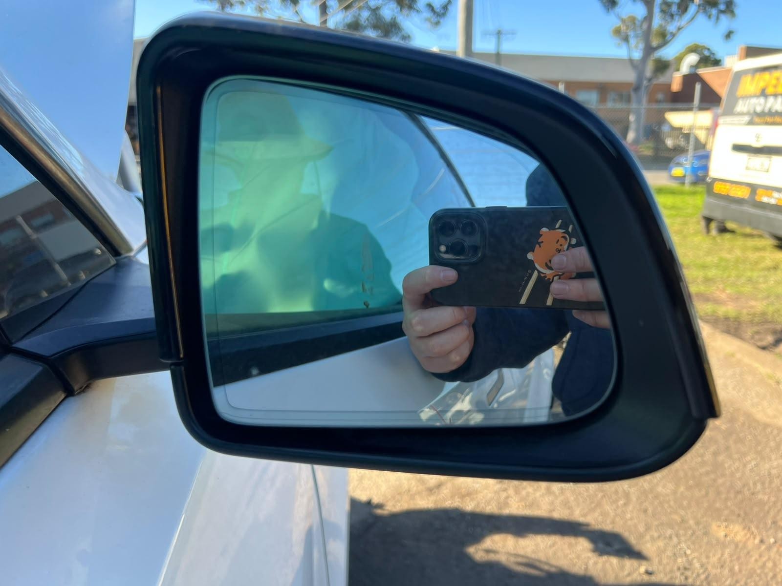 TESLA MODEL Y 1ST GEN 03/2022-02/2025 RIGHT DOOR MIRROR WITH AUTO POWER FOLD