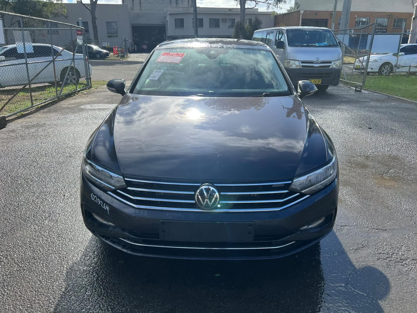 VOLKSWAGEN PASSAT 05/2016-05/2023 STARTER MOTOR 2.0L PETROL 02E911022H