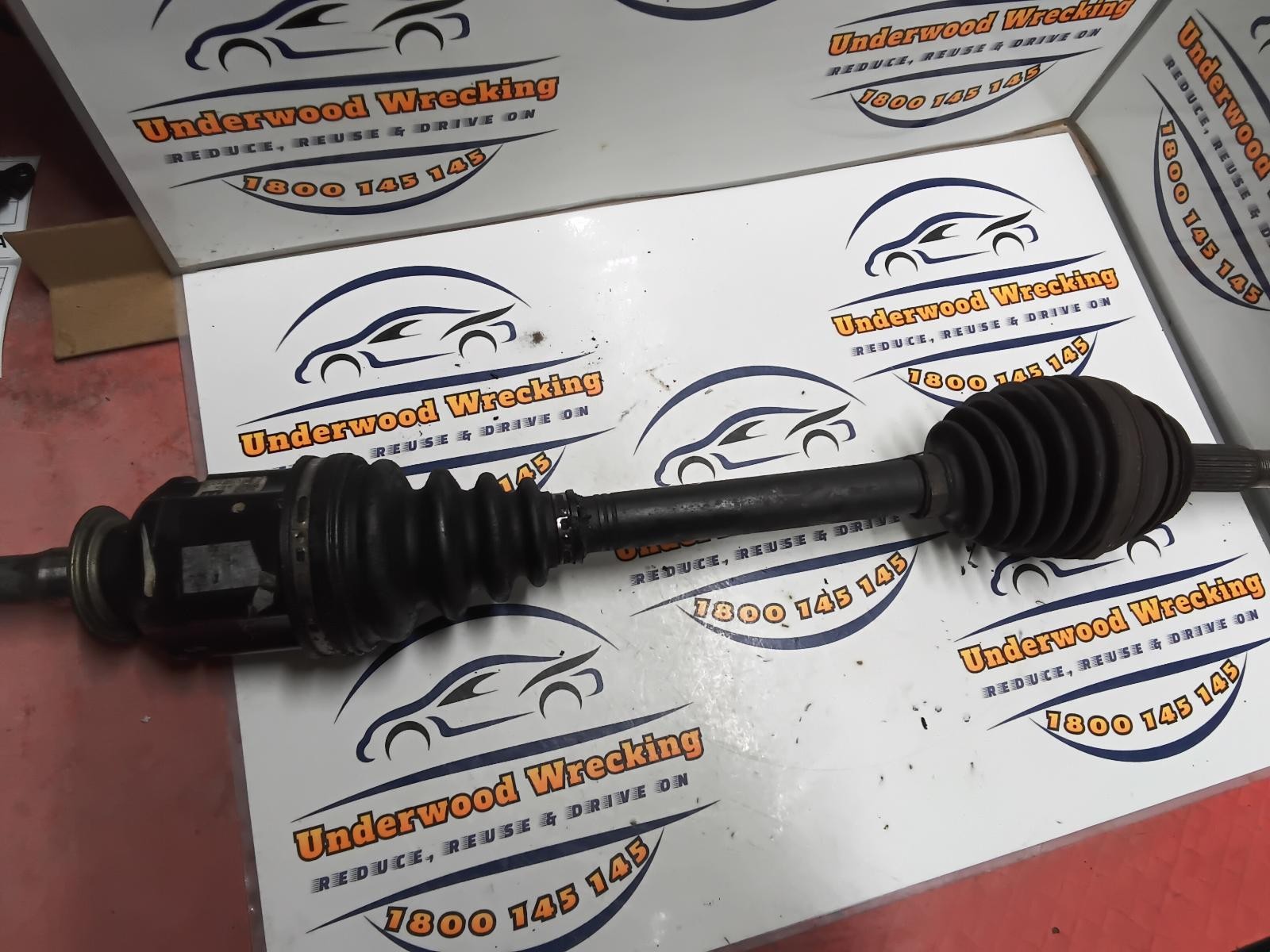 TOYOTA RAV4 RIGHT DRIVESHAFT FRONT, NON ABS TYPE, ACA2#R, 07/00-10/05 00 01 02 0