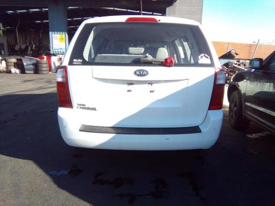2011 Kia Carnival — Auto Petrol