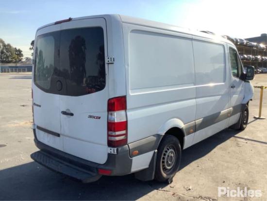 2010 Mercedes Benz Sprinter — Mercedes Benz Sprinter 2010