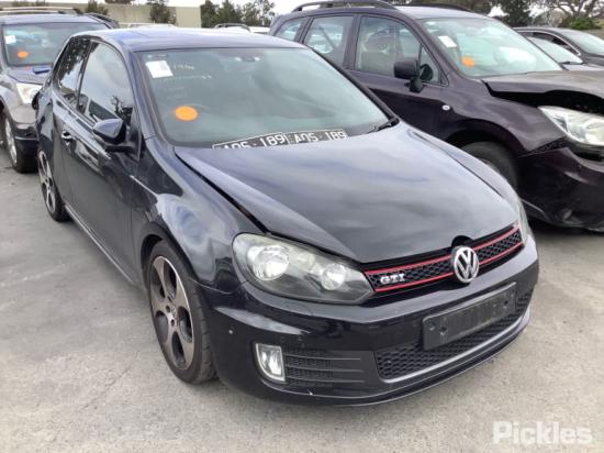 2010 Volkswagen Golf Gti — Volkswagen Golf Gti 2010