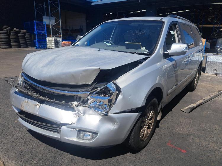 2014 Kia CARNIVAL/GRAND Carnival — VQ Auto Petrol