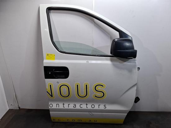 2011 Hyundai Iload/imax — Right Front Door