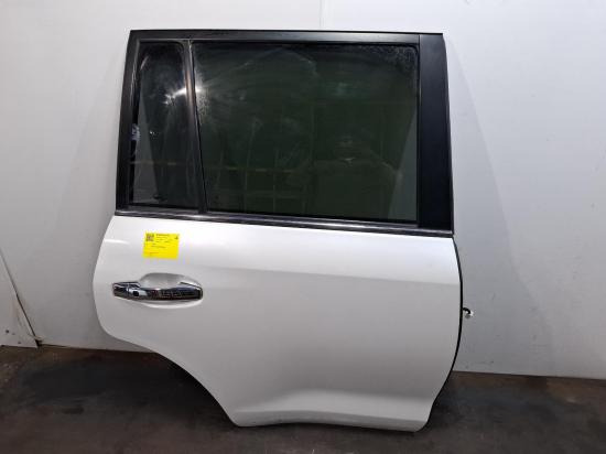2010 Lexus Lx570 — Right Rear Door