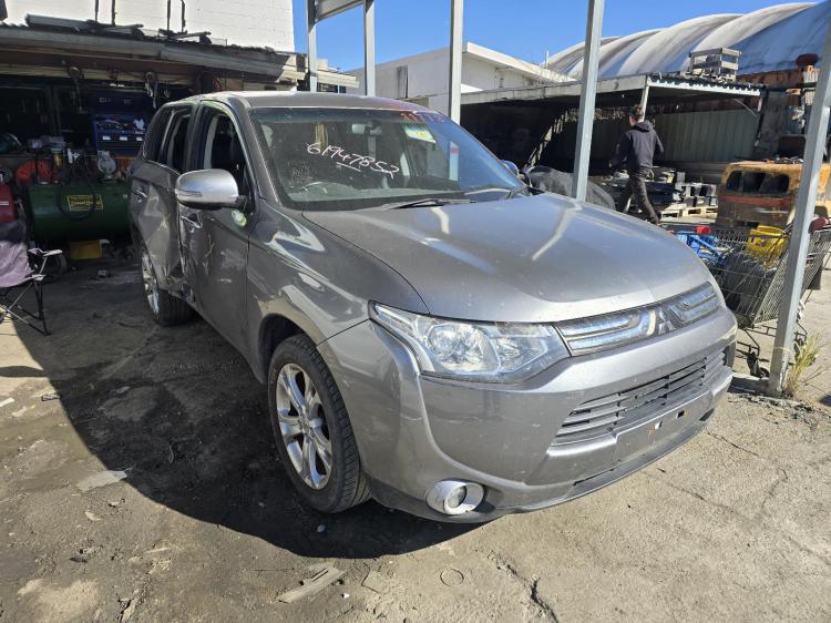 2013 Mitsubishi Outlander — ZJ ASPIRE Auto Petrol