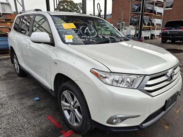 2014 Toyota Kluger — GSU45R Auto Petrol