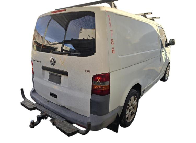 2011 Volkswagen Transporter — T5 2.5 TDI Manual Diesel