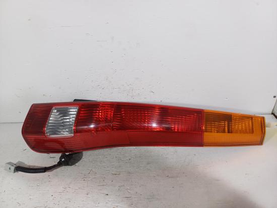 2002 Honda Crv — Right Taillight