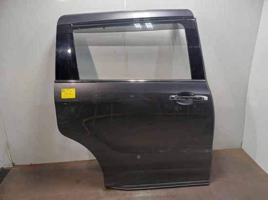 2017 Honda Osyssey — Right Rear Door