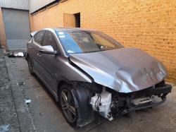 2004 Hyundai Elantra — Fan j763: eng fan (LH side), xd, 11/00-07/06   - condition: