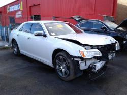 2010 Chrysler 300C — Left Driveshaft j31421: diesel, 3.0, sedan, 01/10-12/11   - condition: