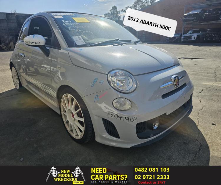2013 Abarth 500 — 169A SERIES I ESSEESSE Manual Petrol