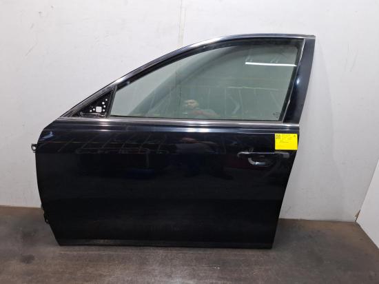 2010 Toyota Aurion — Left Front Door