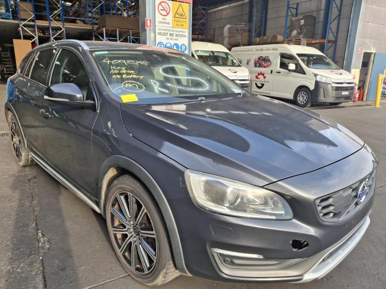 2015 Volvo S60 — Auto Diesel