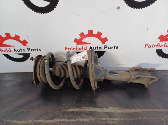 2009 Hyundai Iload/imax — Left Front Strut
