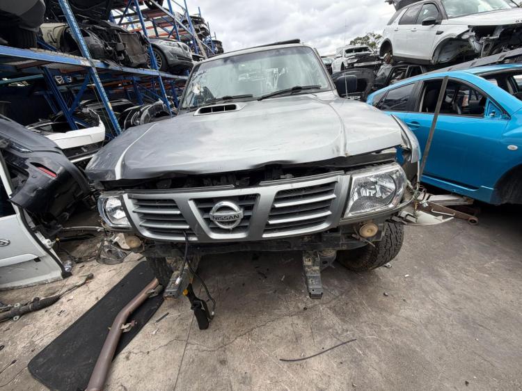 2004 Nissan Patrol — Nissan Patrol 2004