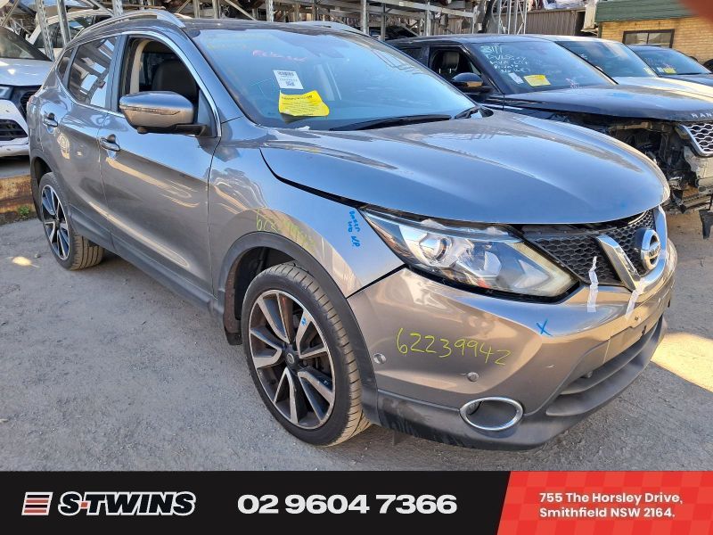 2016 Nissan Qashqai — J11 Auto Petrol