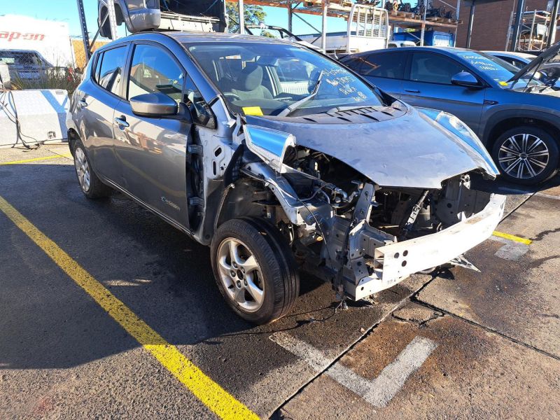 2016 Nissan Leaf — Nissan Leaf 2016