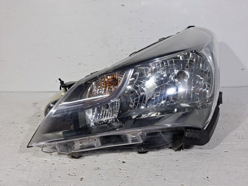 2015 Toyota Yaris — HATCH ASCENT/SX HALOGEN TYPE