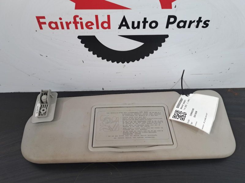 2015 Holden Commodore — LH SIDE LIGHT GREY