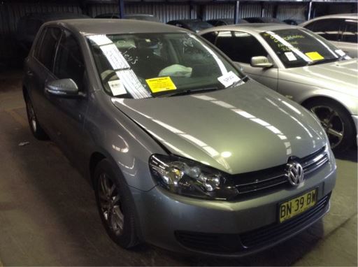 2011 Volkswagen Golf — 2.0L CFFB Auto Diesel