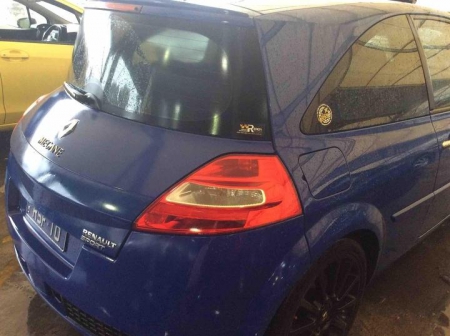 2006 Renault Megane — SPORT 2.0L F4R Manual Gas/Petrol
